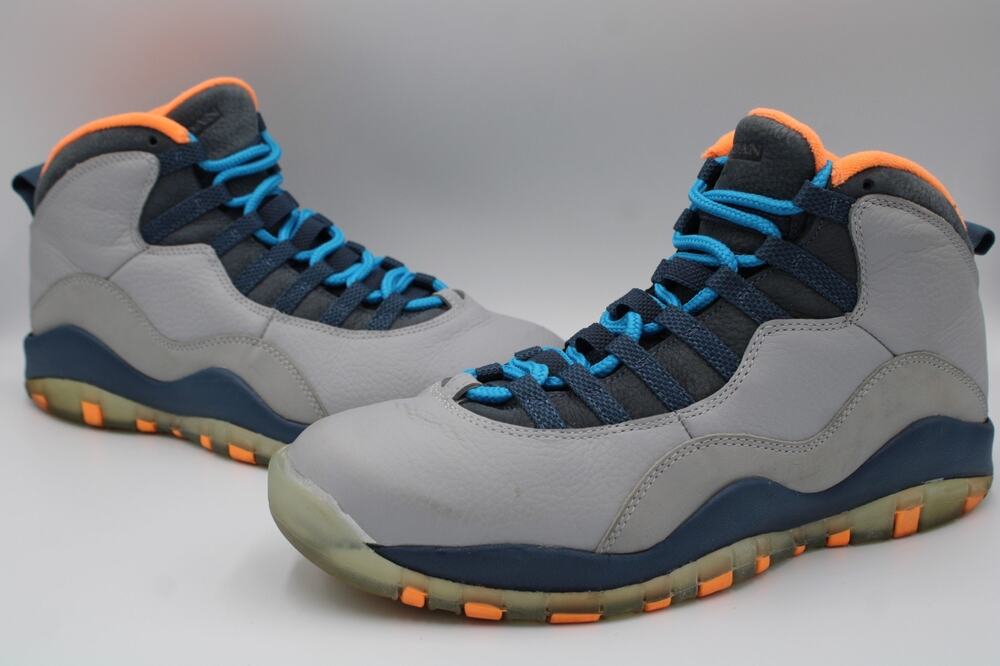Size 9.5 - Jordan 10 Retro Bobcats - 310805-026